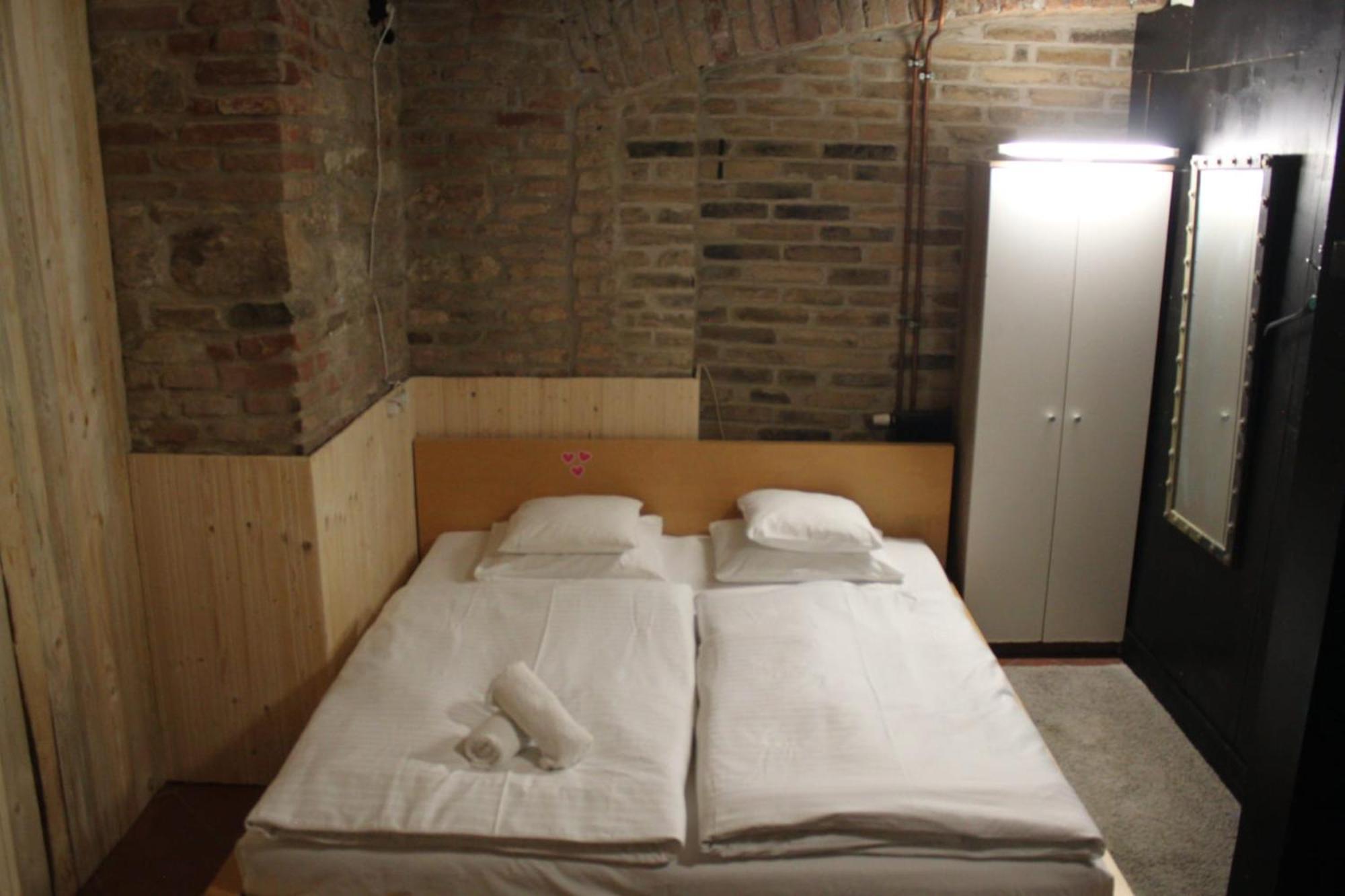 Alba Hostel Prague Exterior photo