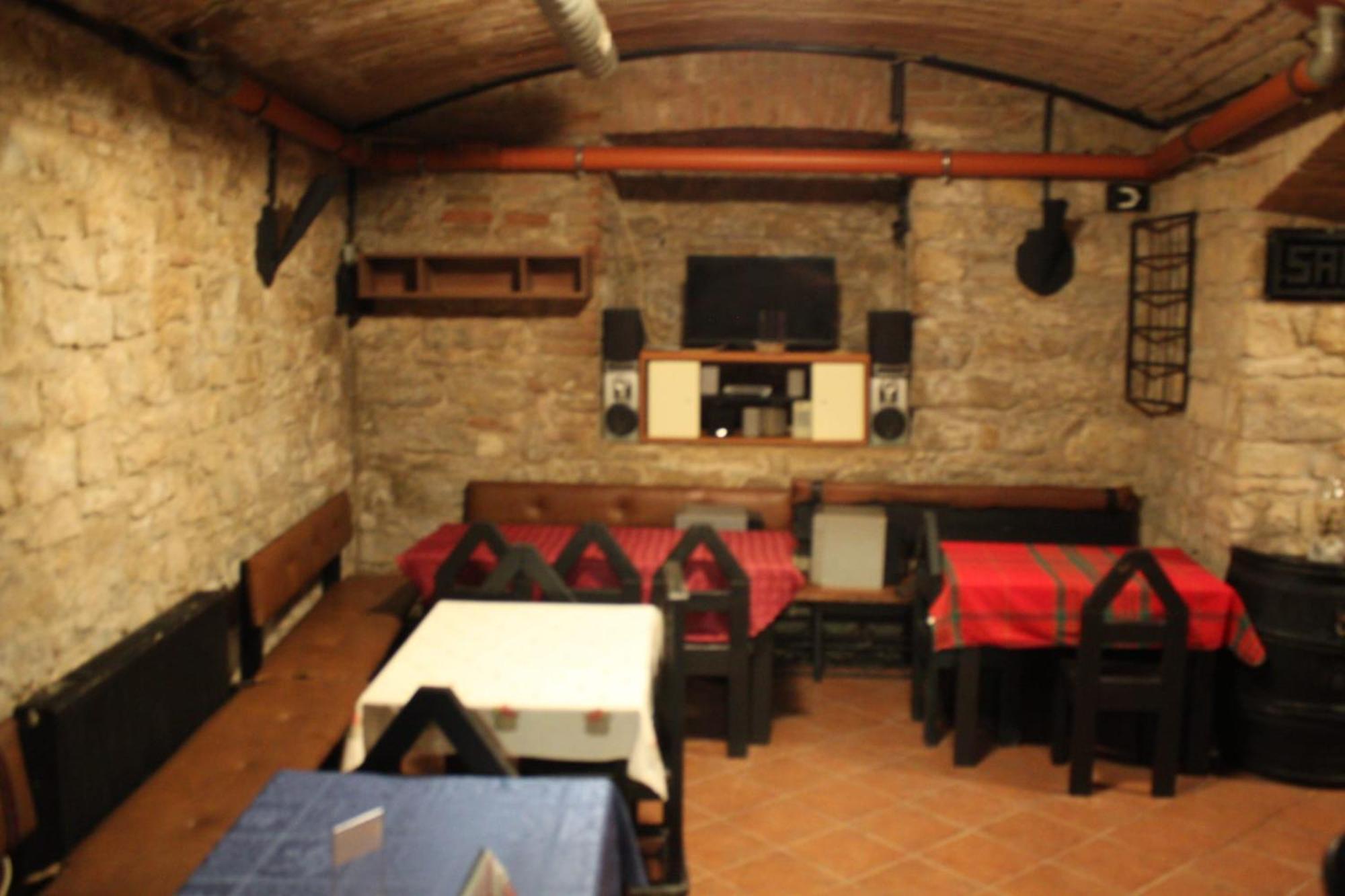 Alba Hostel Prague Exterior photo